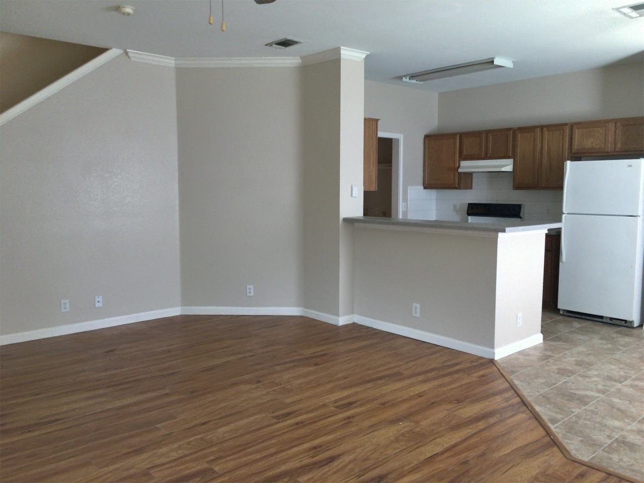 1729 Constantino Cir #B - Photo 6 of 23