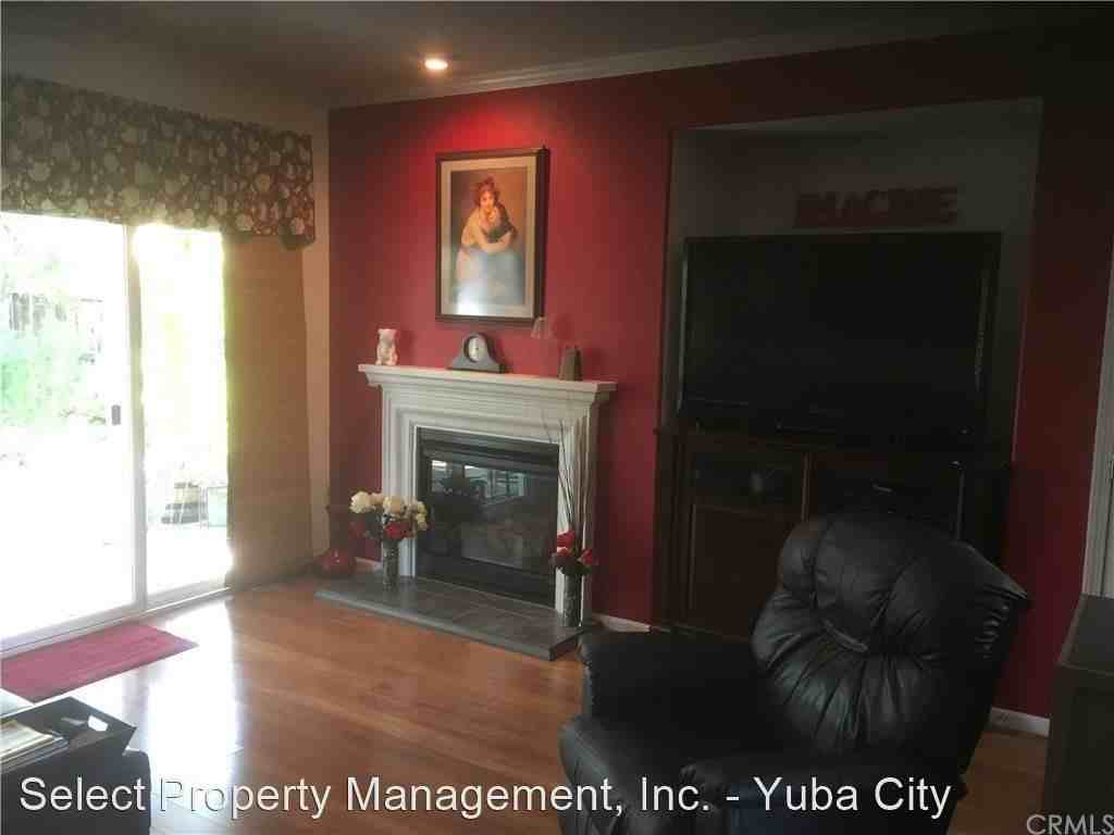 1970 Canvasback Ct - Photo 3 of 7