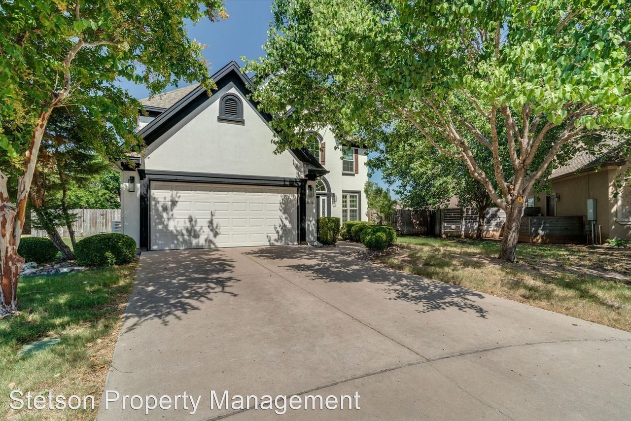 31113 Kingsway Rd - Photo 2 of 21