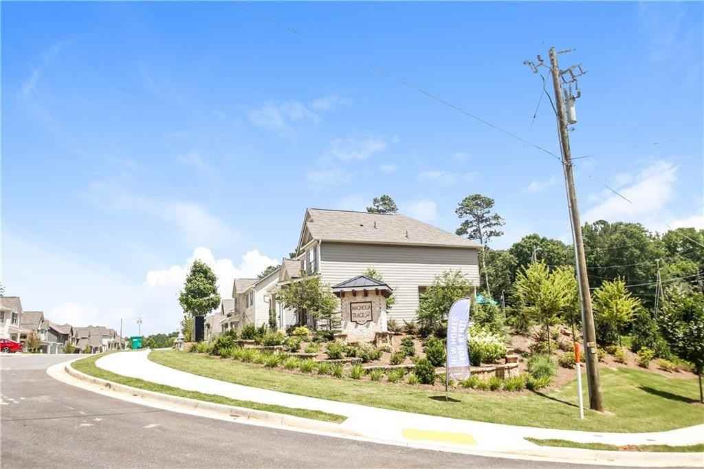 225 Margrave Dr - Photo 2 of 4