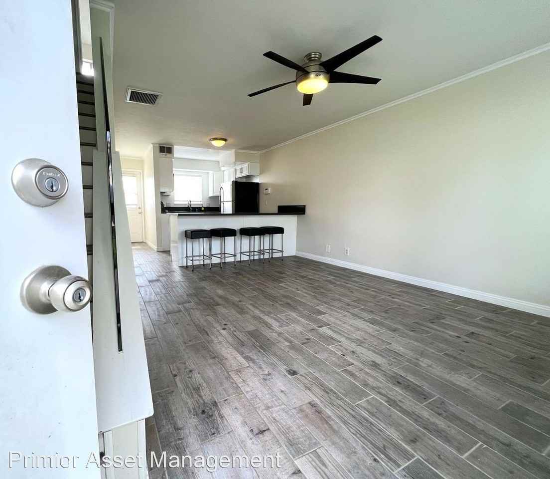 19839 Cambridge Ln - Photo 2 of 29