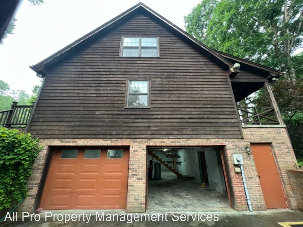 1985 Bays Mountain Rd - Photo 2 of 25