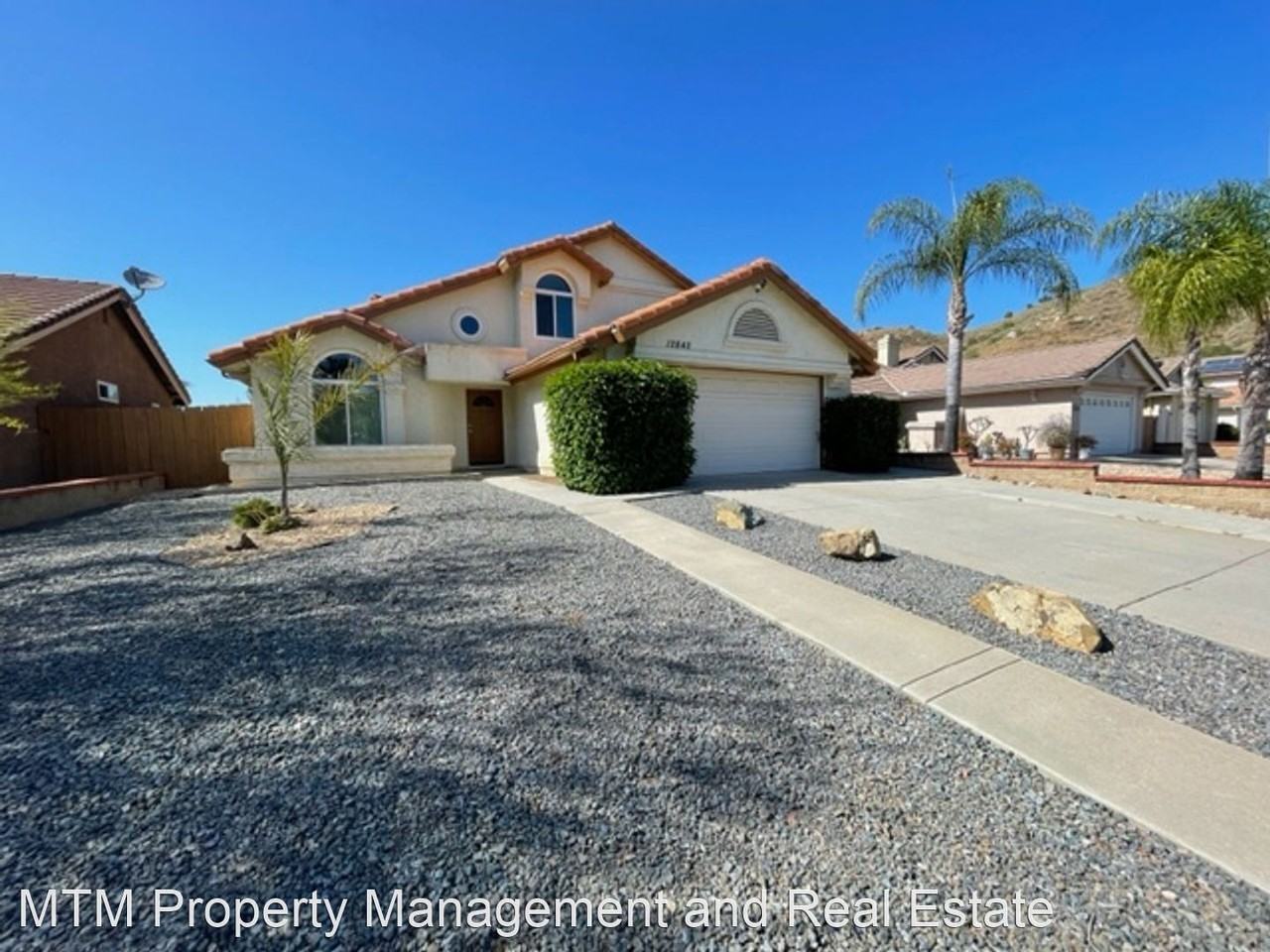 12842 Cochera Rd - Photo 2 of 28