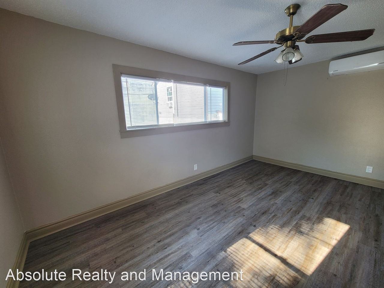 2213 Avenue K - Photo 2 of 11