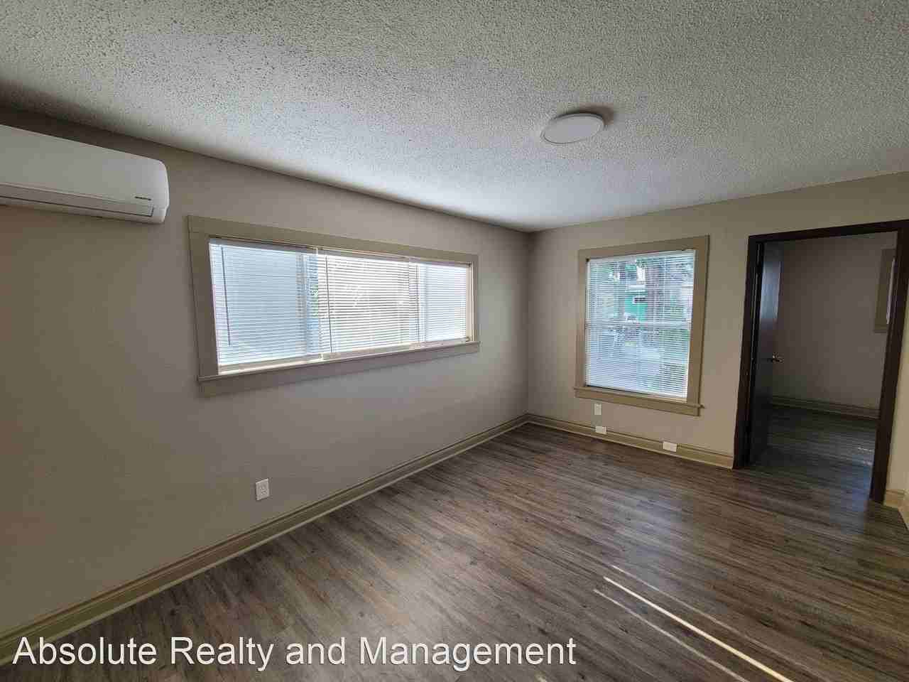 2213 Avenue K - Photo 3 of 11