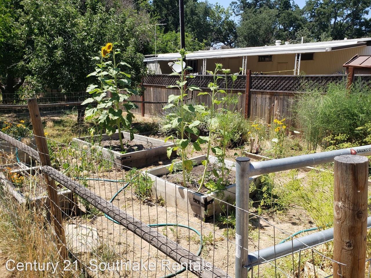 9400 Bonham Rd - Photo 3 of 3