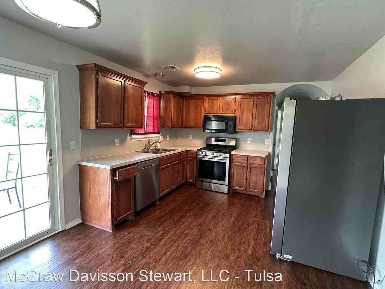 28780 E 152nd St S - Photo 3 of 25