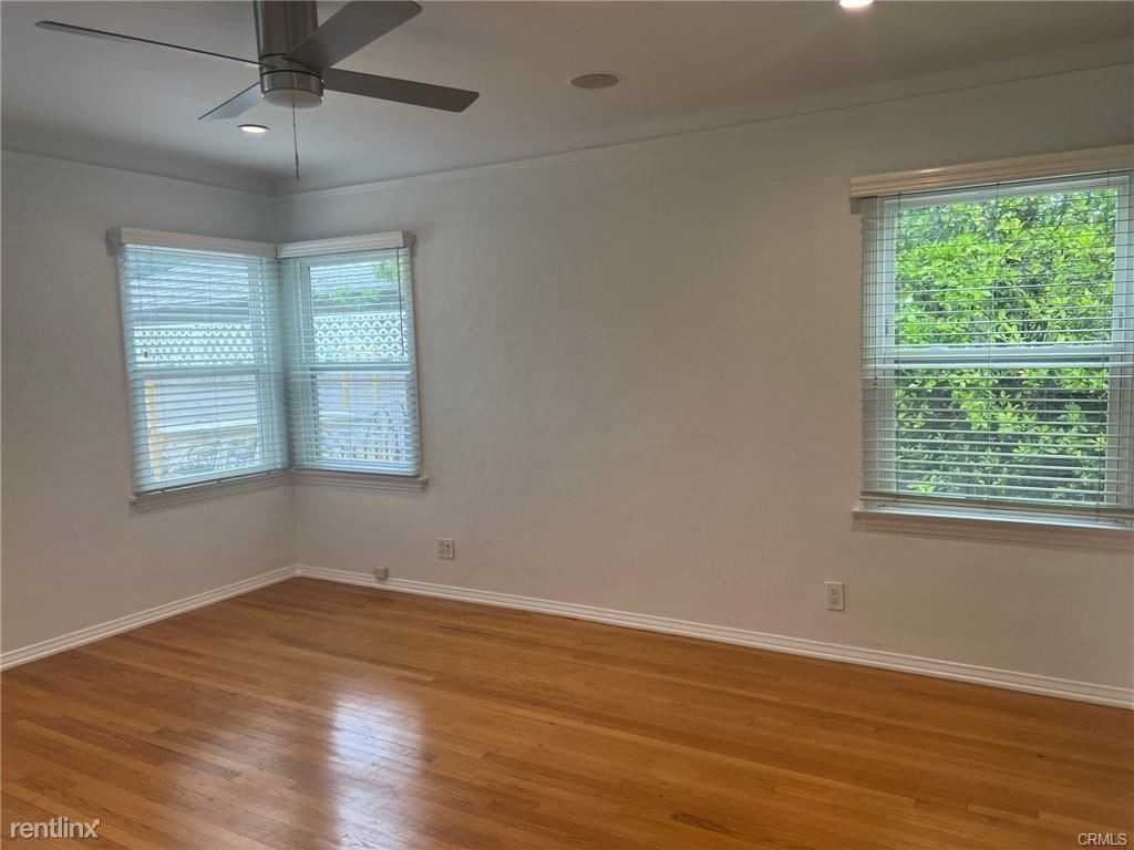 1744 Stanton Ave - Photo 3 of 10