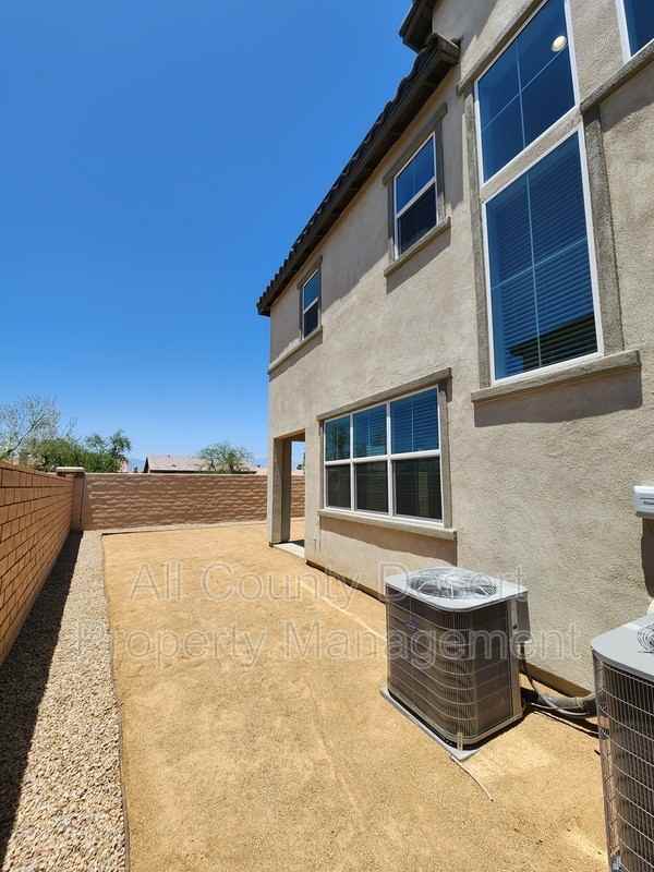 43151 Passagio Lago Way - Photo 5 of 50