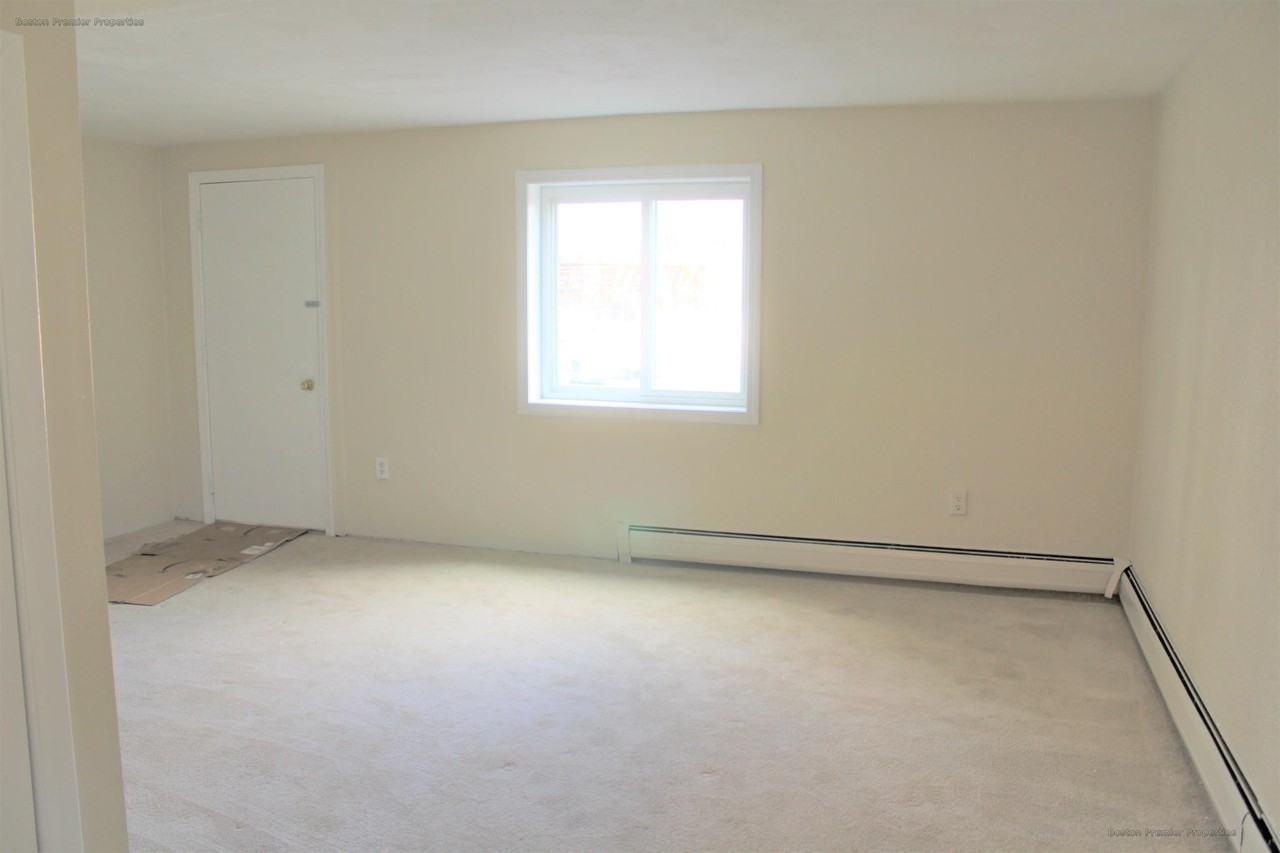 Quincy Ave #10 - Photo 2 of 7