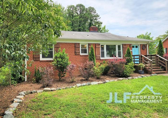 3520 Draper Ave - Photo 2 of 35