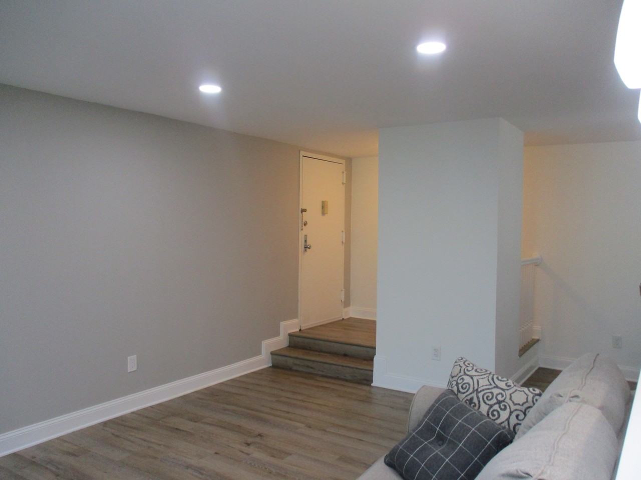 11252 Chestnut Grove Sq #348 - Photo 3 of 25