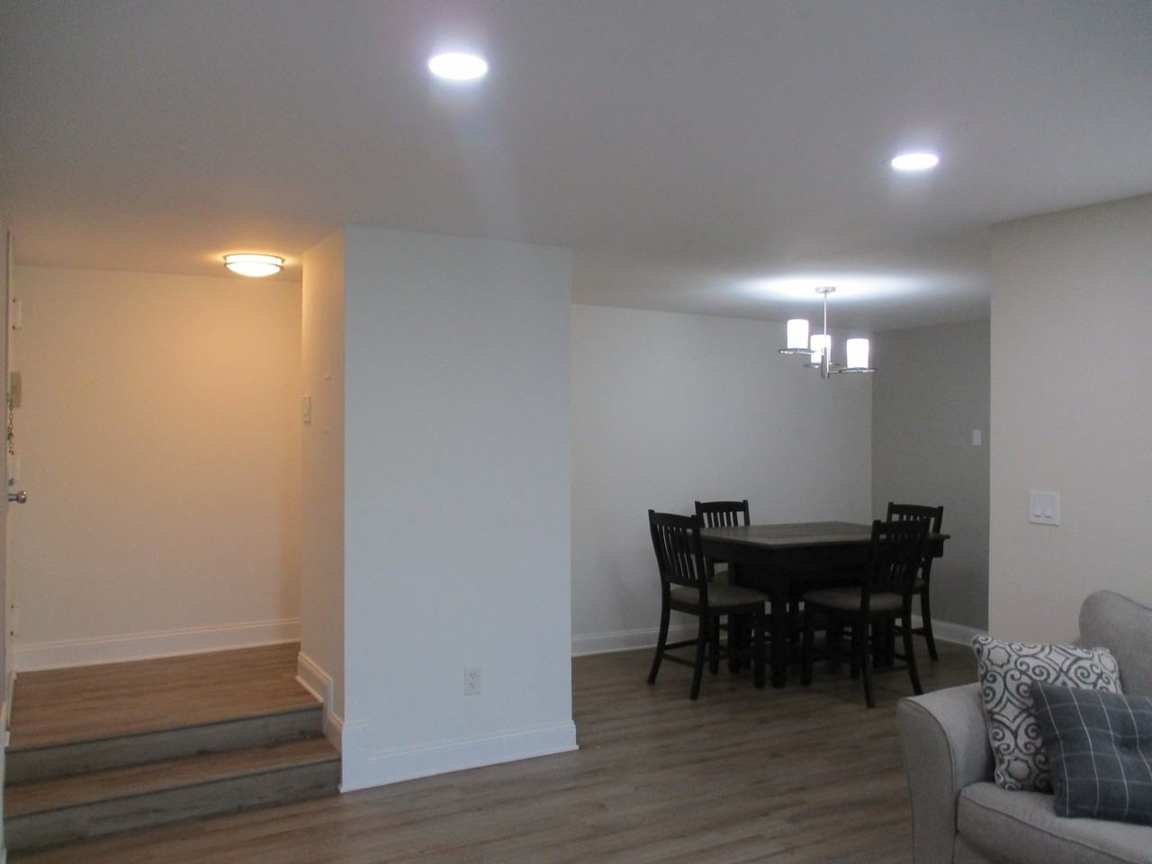 11252 Chestnut Grove Sq #348 - Photo 4 of 25