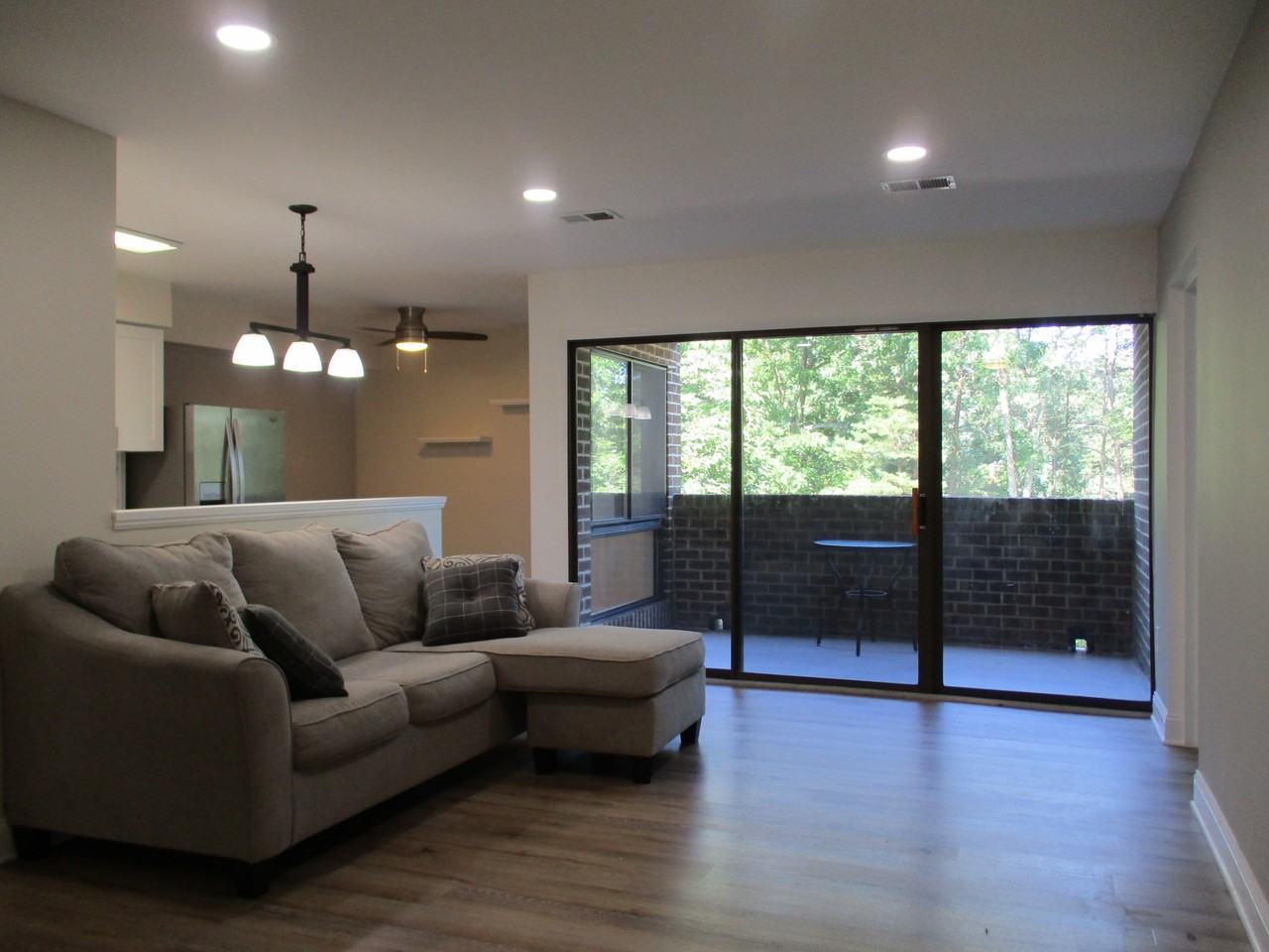 11252 Chestnut Grove Sq #348 - Photo 6 of 25