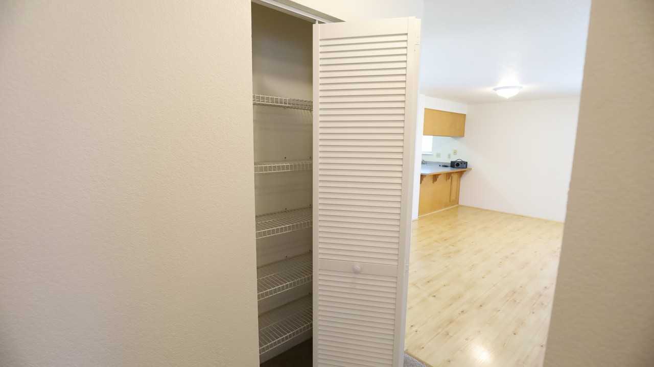 724 Sw Larch Rd - Photo 6 of 9