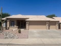 630 N Alder Dr - Photo 2 of 20