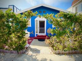 featured image of 27 Hurricane St