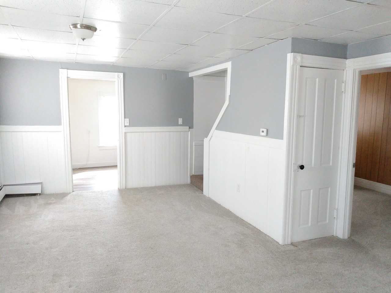 141 Telyea St #141 - Photo 2 of 12