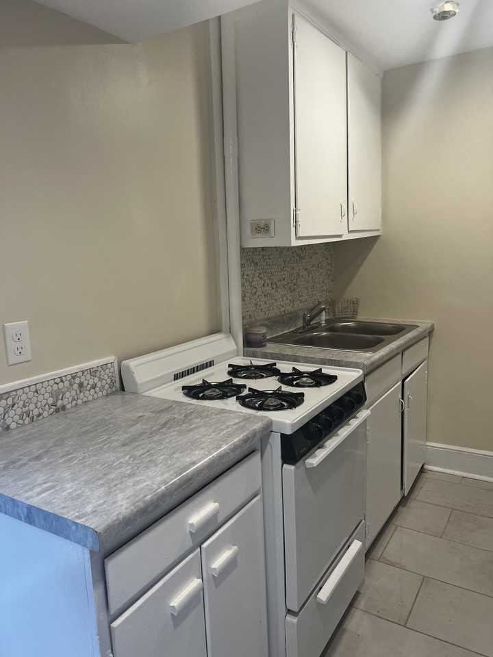 3 Fellows Street #3 - Photo 2 of 13
