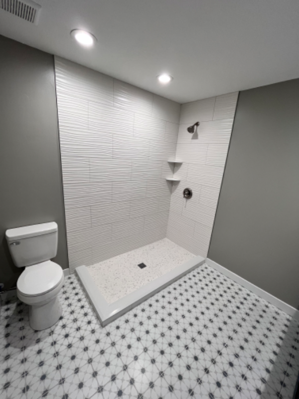 307 Bannock St - Photo 3 of 11