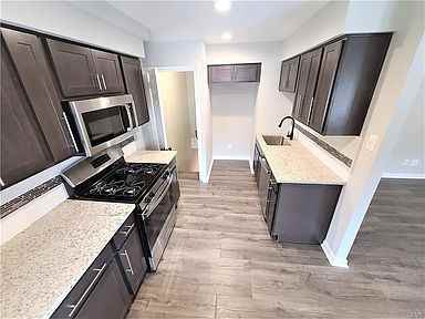 2317 2nd St #NA - Photo 2 of 5