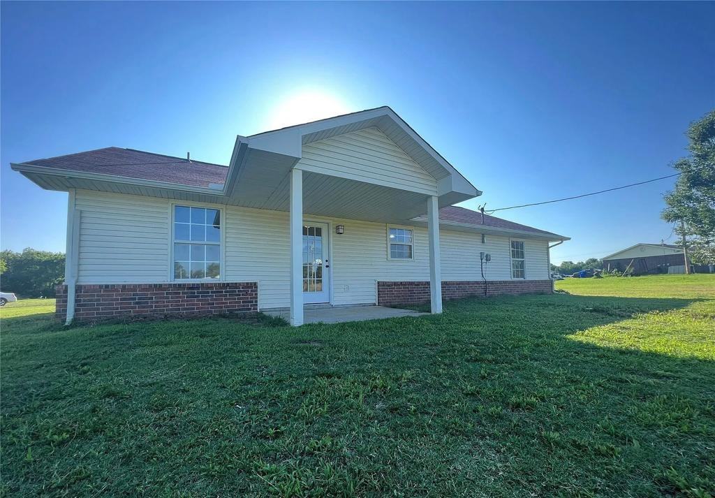 135 Morning Star Cir #1 - Photo 3 of 16