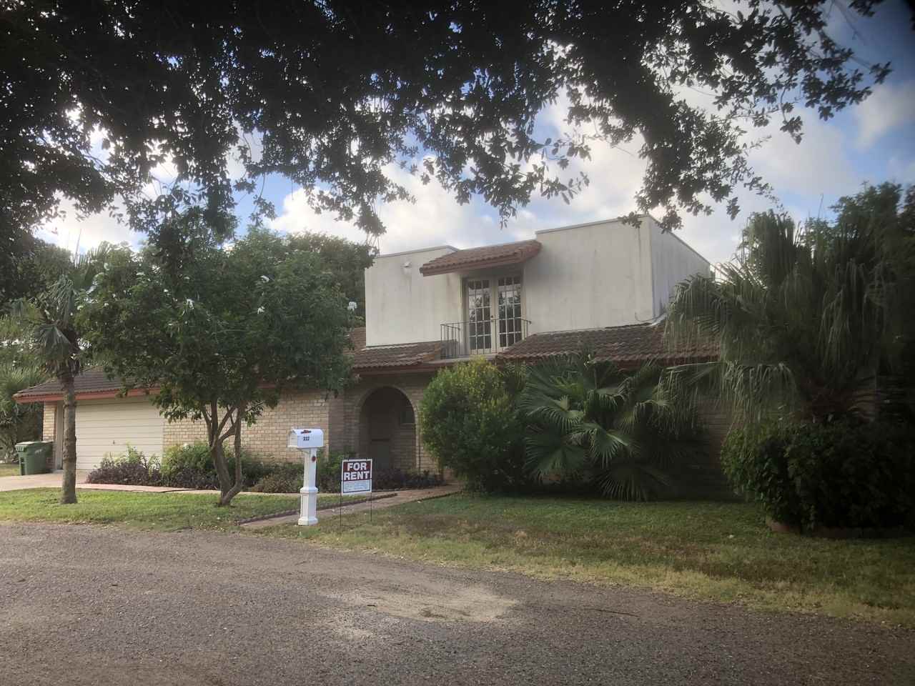 332 Balboa Rd #NA - Photo 3 of 26