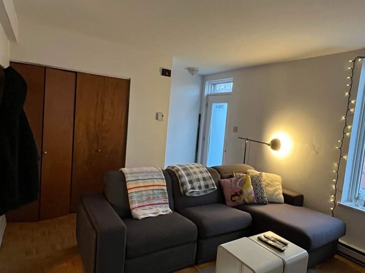 3984 Rue de Bullion #3984 - Photo 3 of 11