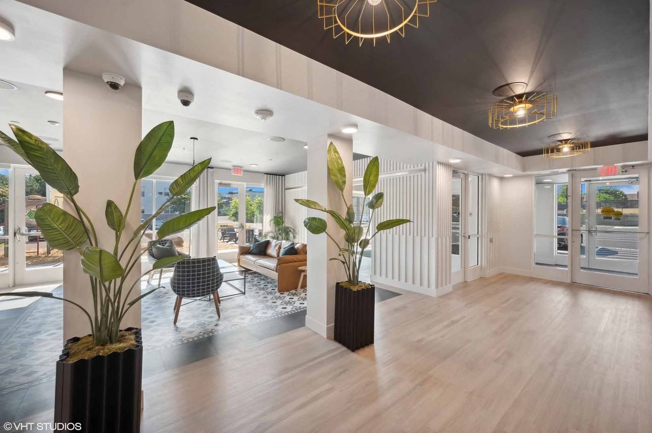 The Col - Photo 3 of 33