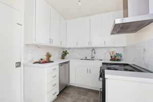 featured image of 10548 Eastborne Ave