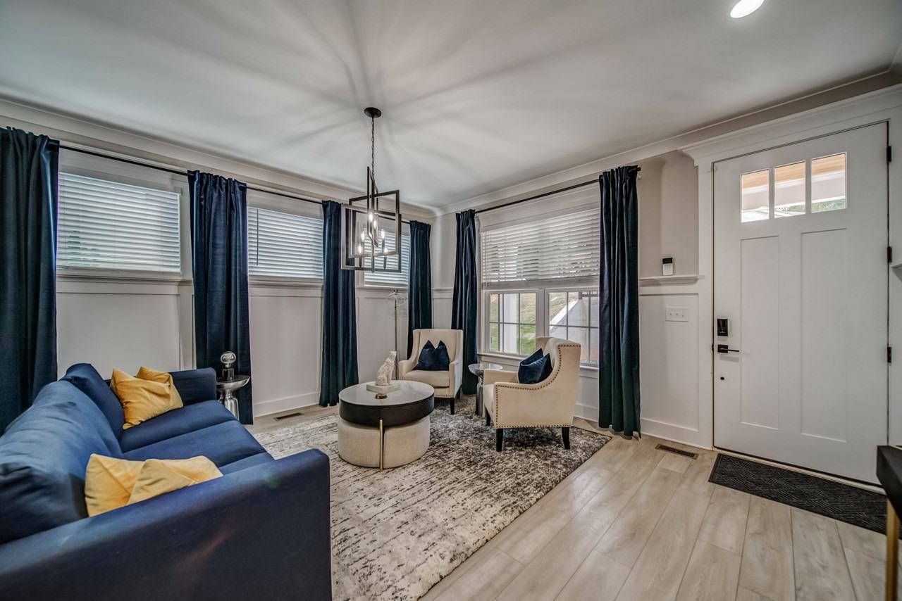 Sciple Terrace Northwest - Photo 6 of 9