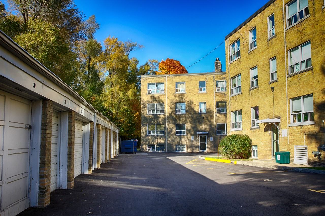 10 Saranac Boulevard Apartments 10 Saranac Blvd, Toronto, ON M6A 2G3