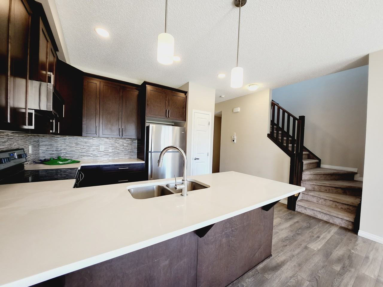 7743 174b Ave Nw - Photo 3 of 35