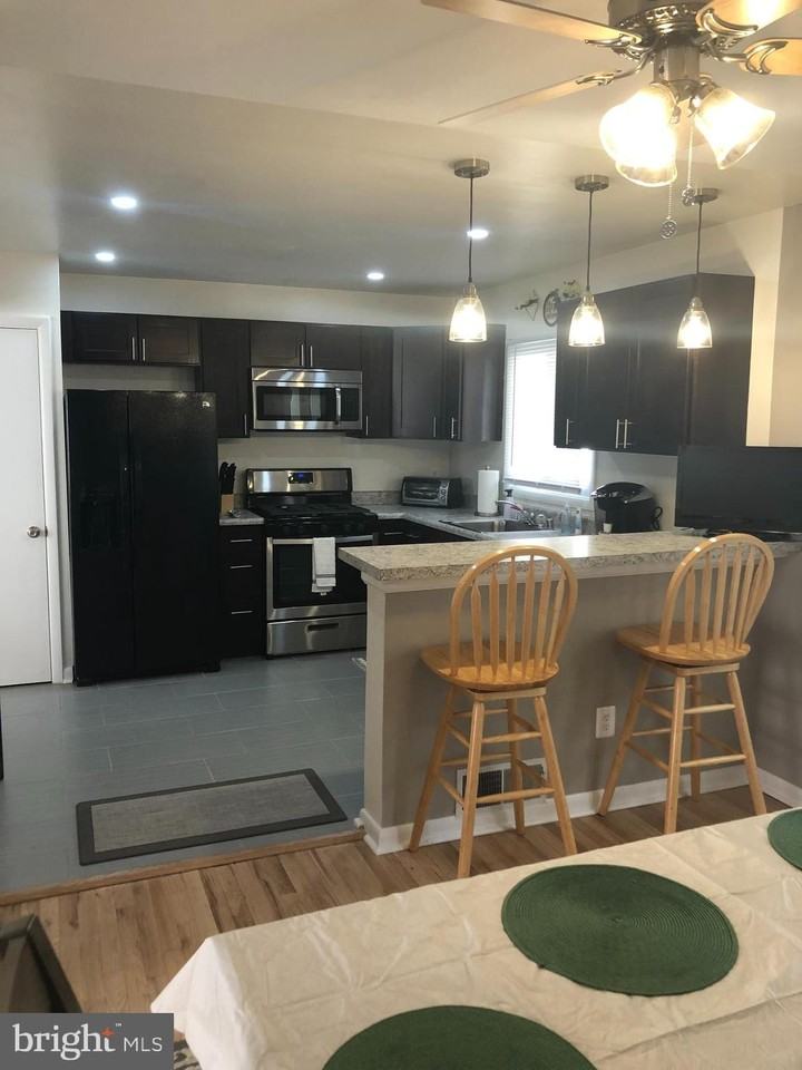 8112 Oxon Hill Rd, Fort Washington, MD 20744 4 Bedroom House for 3,250