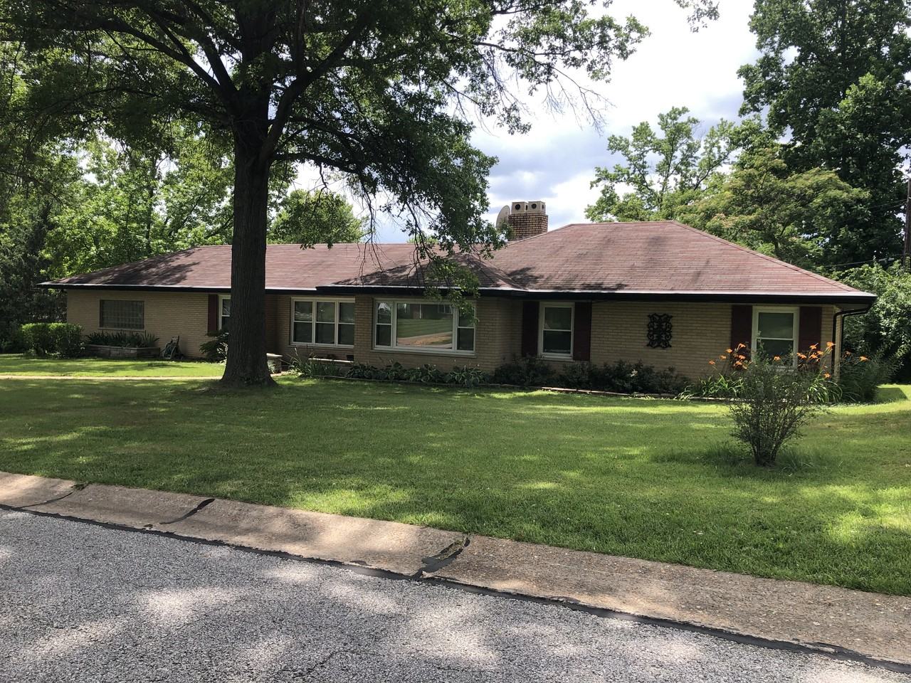 Houses for Rent In Crestwood, MO Rentals Available Zumper