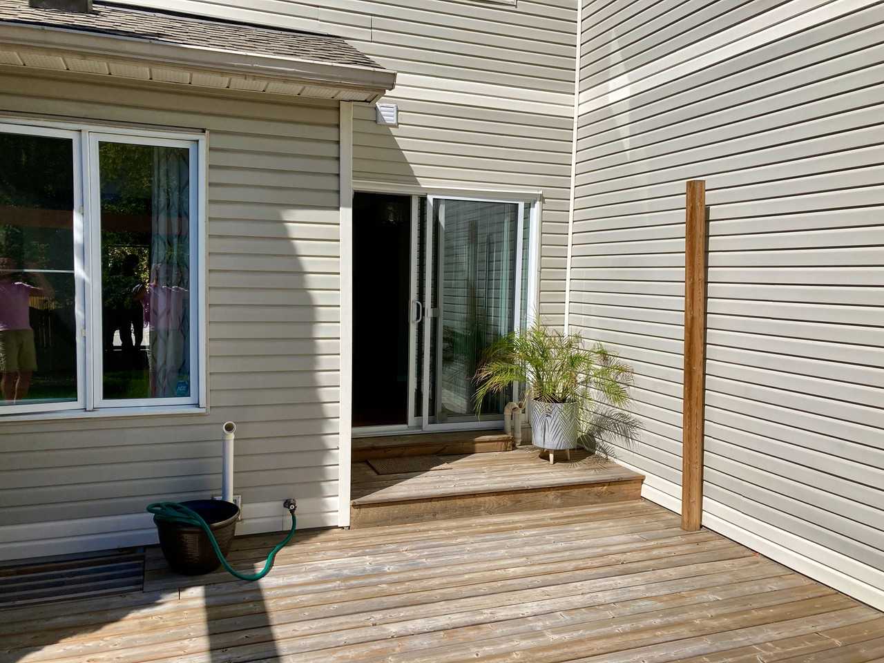 974 Cove Island Terrace - Photo 3 of 10