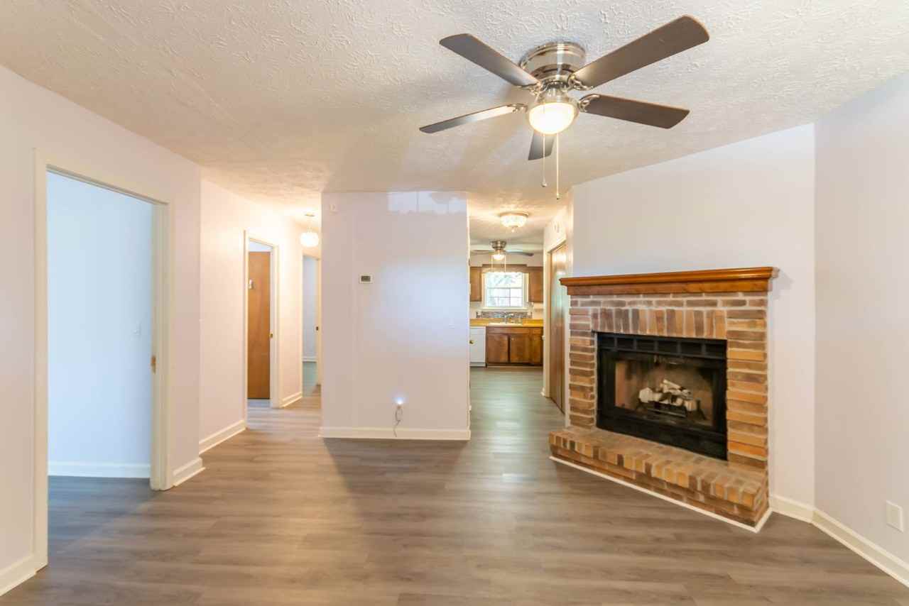 804 Bradley Pl - Photo 3 of 14