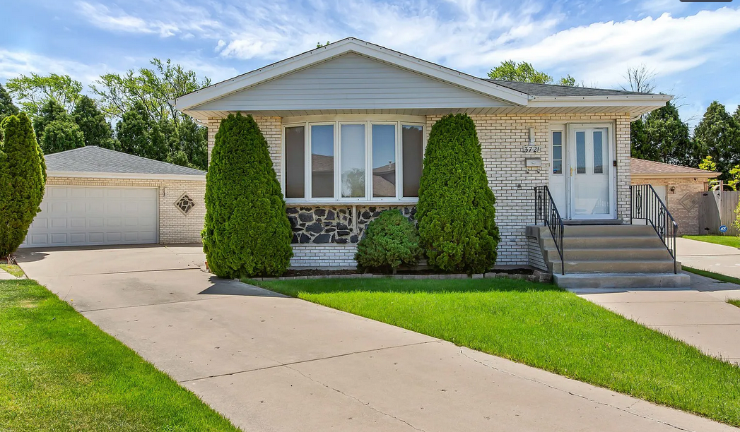 3721 N Normandy Ave NA, Chicago, IL 60634 4 Bedroom House for 1,300