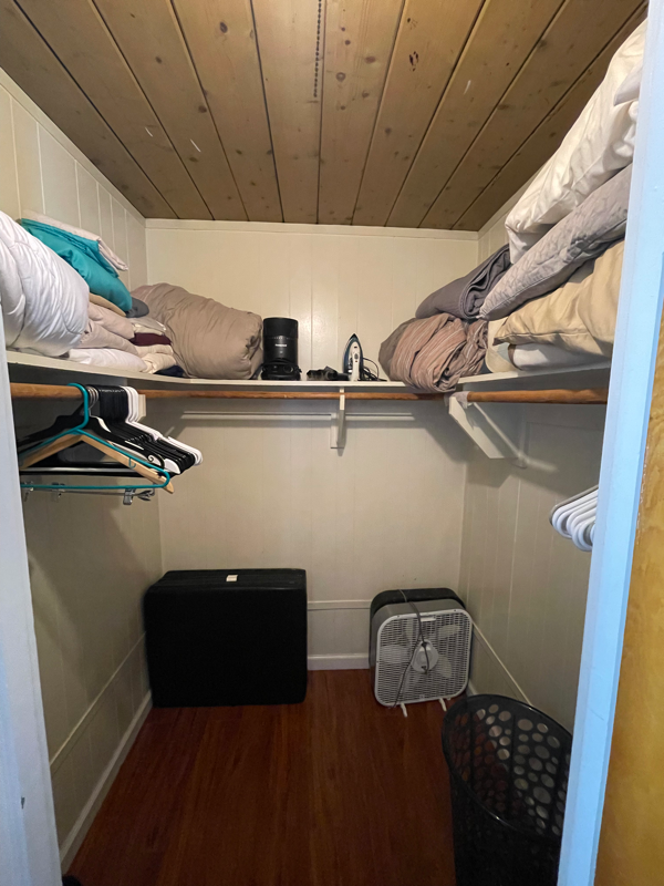 1812 Hornblend Street - Photo 5 of 40