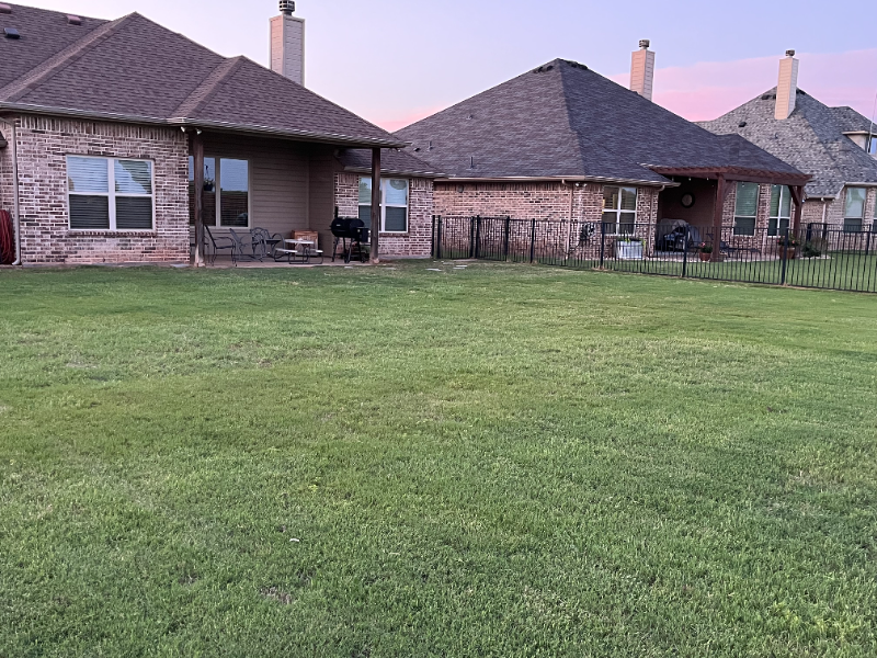 310 Oar Wood Dr - Photo 5 of 35