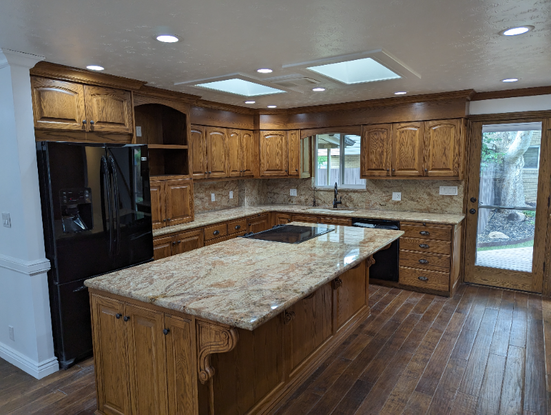 2197 E Claybourne Ave - Photo 2 of 21
