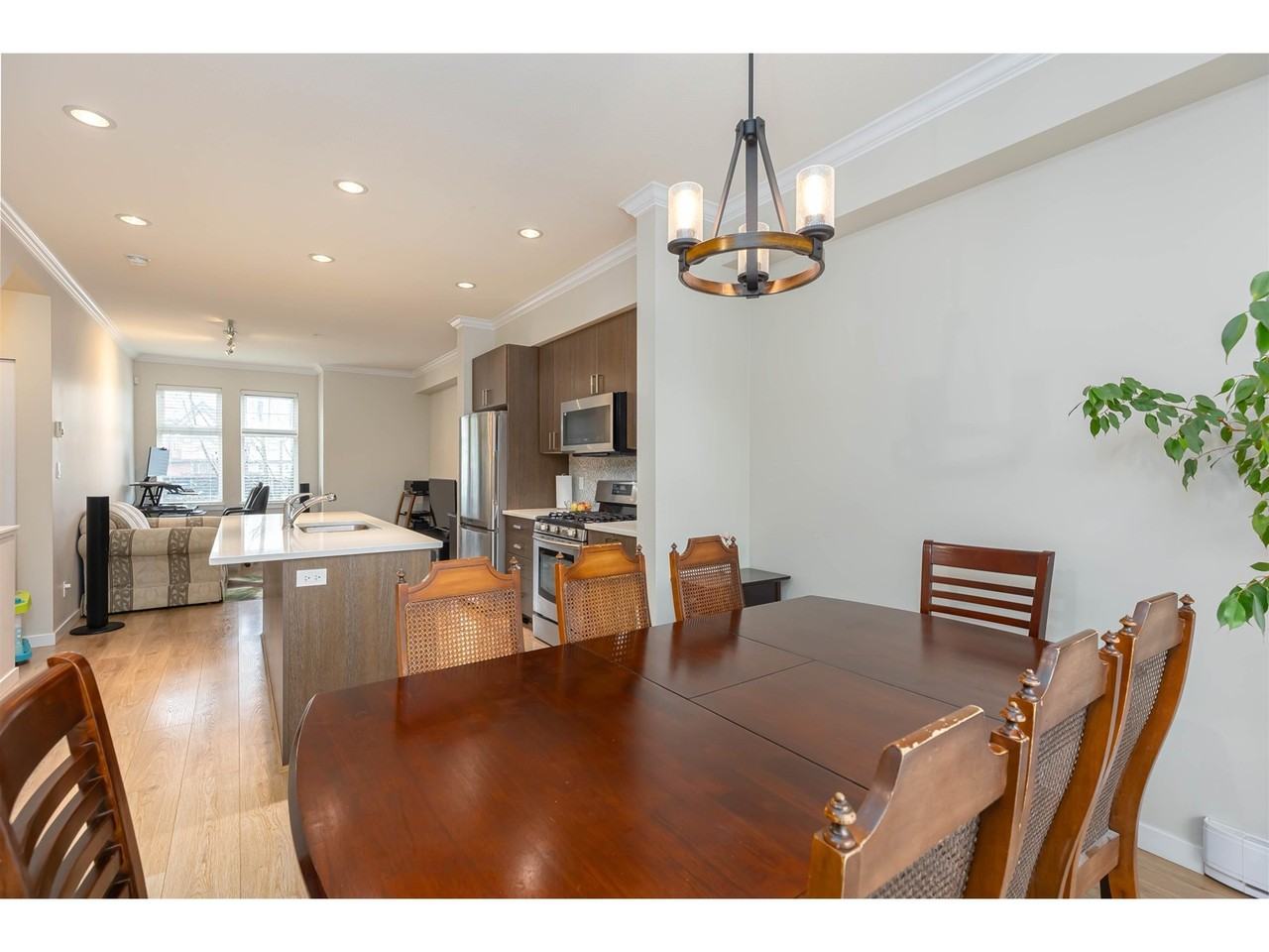 1111 Ewen Avenue - Photo 2 of 37