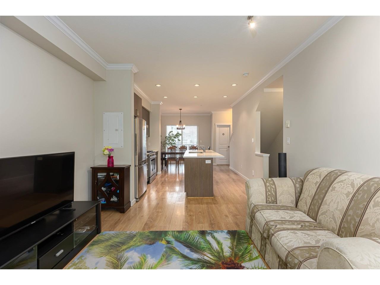 1111 Ewen Avenue - Photo 5 of 37