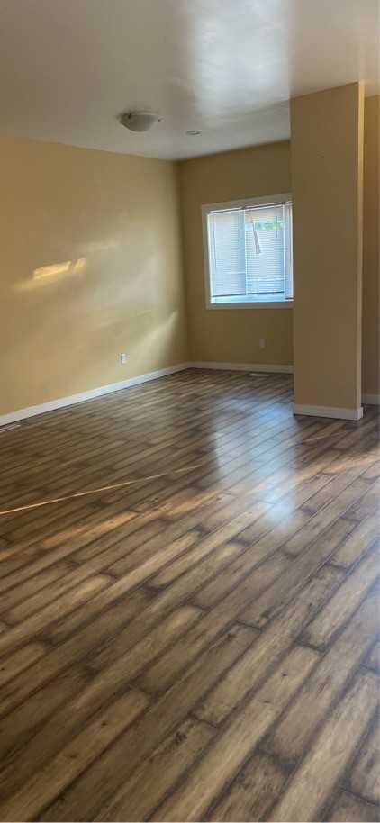 415 Lorne St #A - Photo 2 of 9