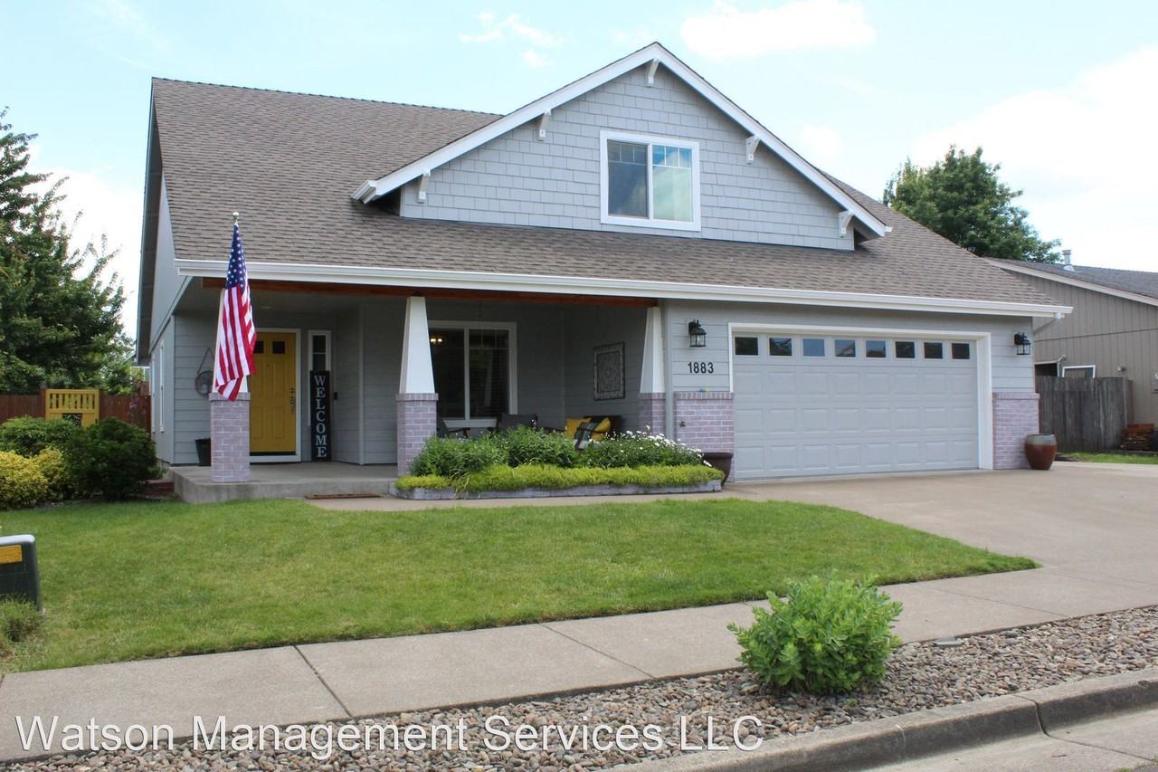 1883 Nw Ravenwood Dr - Photo 3 of 29