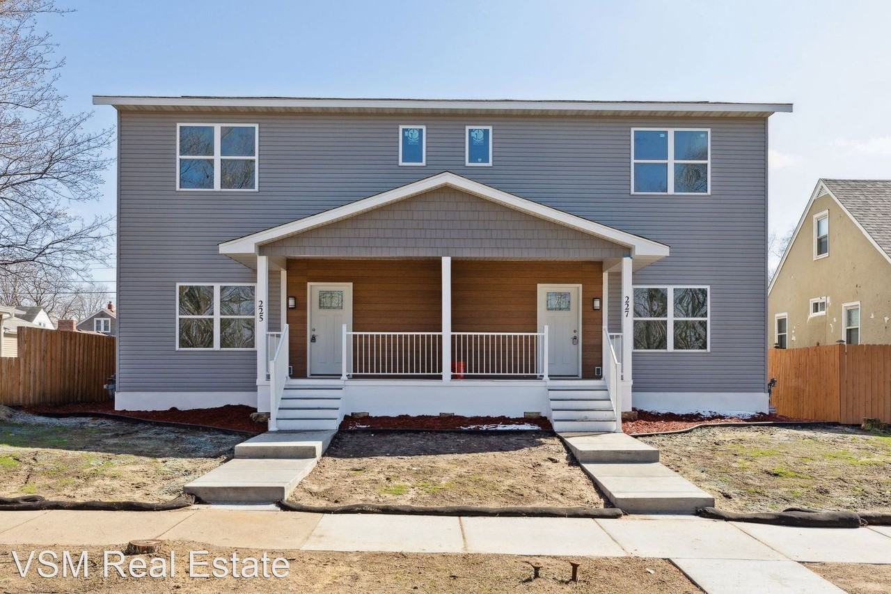 225 West Warburton Ave - Photo 2 of 50