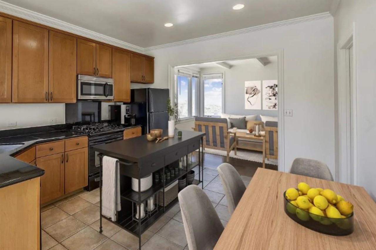 569 Lombard St - Photo 3 of 28