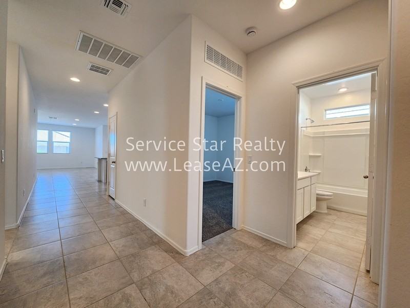 1167 W Del Monte Pl - Photo 6 of 37