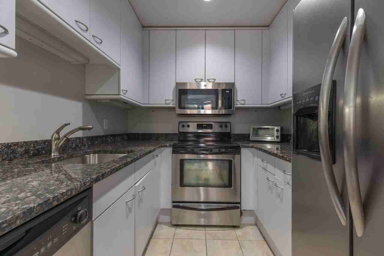 416 Marlborough St #303 - Photo 3 of 12