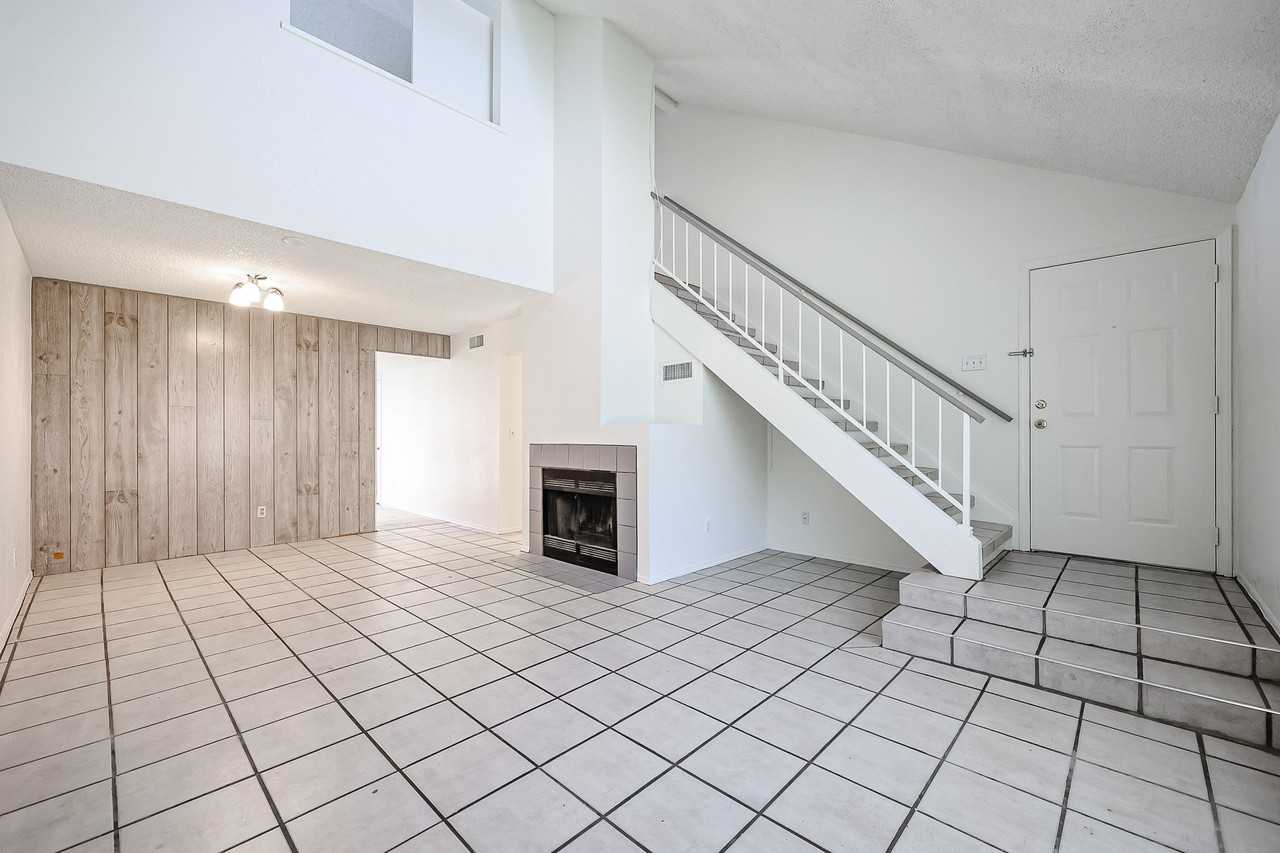 10100 N 89th Ave #40 - Photo 7 of 24